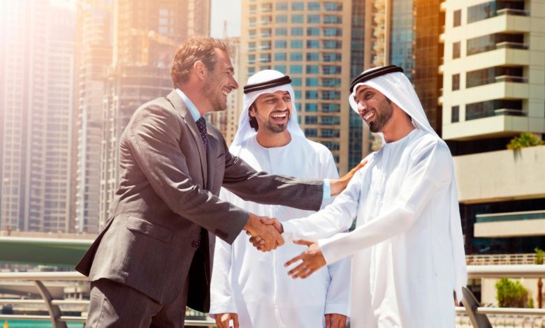 is it easy to get a job in dubai